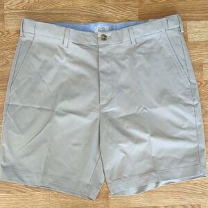 Men's Flat Front Khaki Tan Shorts, Size 40, NEW, nwt